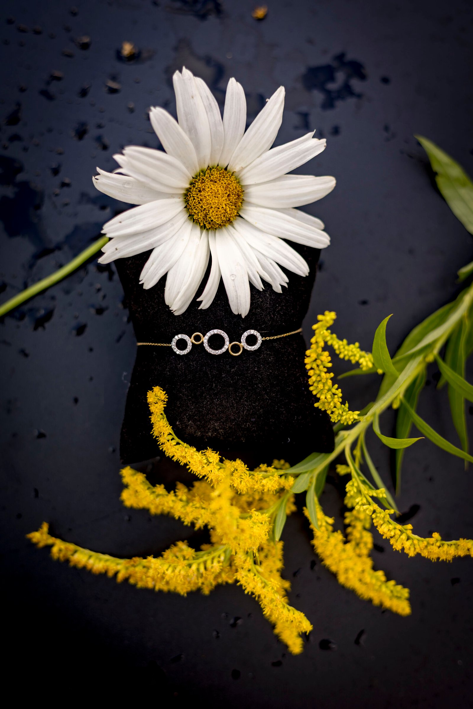 18ct Yellow Gold Bubble Link Diamond Bracelet